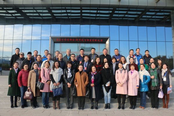 什么是统战人士 df85a2ce-033a-4904-be7c-bd02d6a974a0.jpg